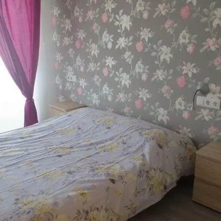 아파트 Albir Lina *