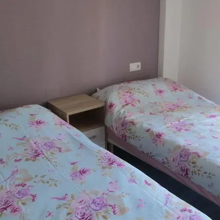 아파트 Albir Lina